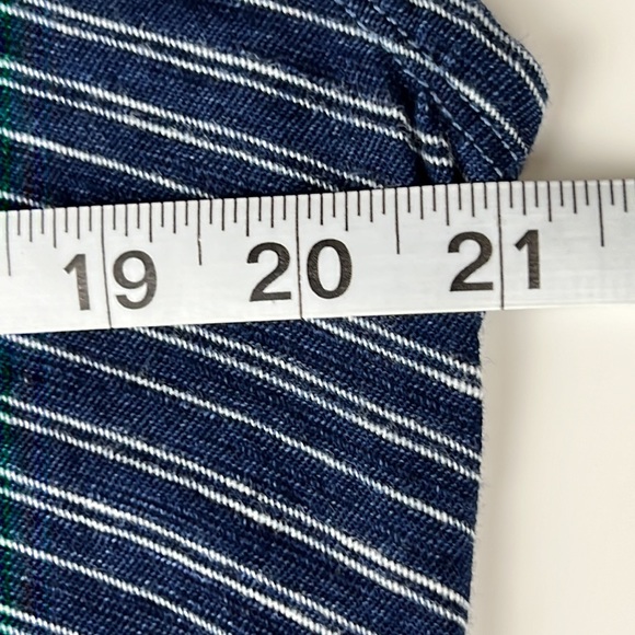 Jane and Delancey Blue & White Stripe V-Neck Tee Sz: Small - Picture 7 of 8